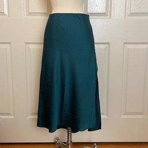 Abercrombie & Fitch Emerald Green Satin Skirt Size XS